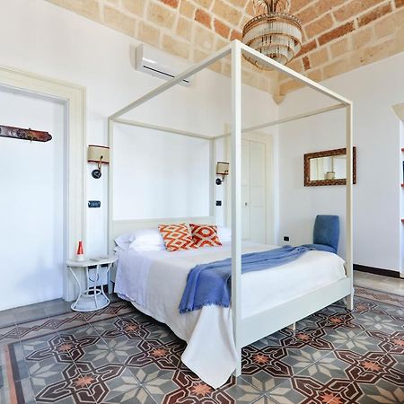 Castriota 19 - Jacuzzi Apartment Sit Lecce Bagian luar foto